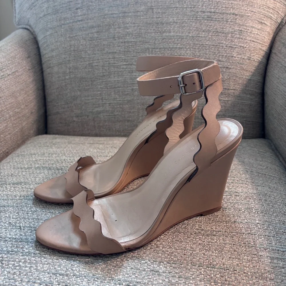 Loeffler Randall Emi Nude Leather Scalloped Wedge Sandals Ankle Strap Tan Size 8